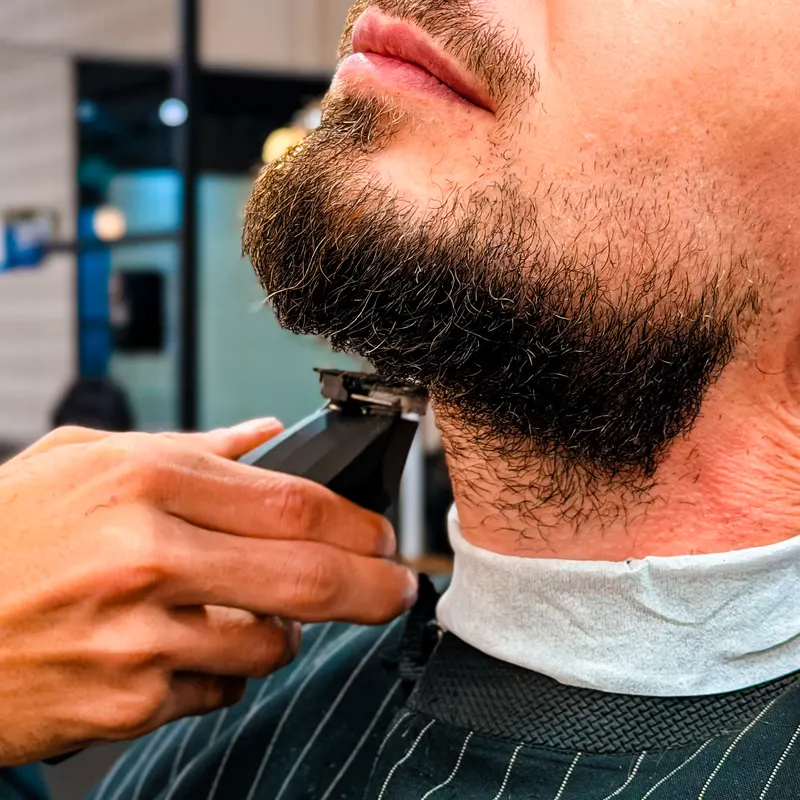 Barba simples na A Firma Barbearia